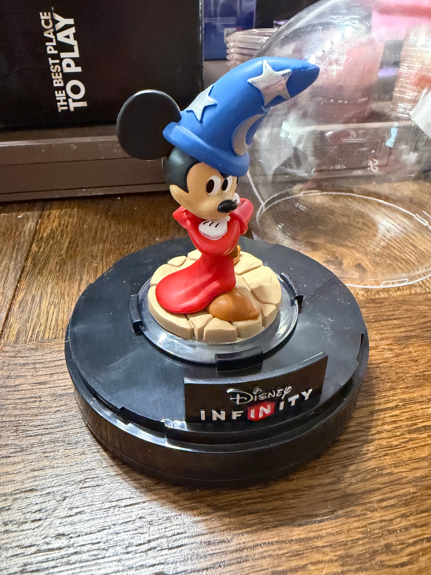 Disney Infinity D23 Edition Sorcerer Mickey with Bag & Display Case